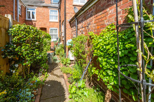GARDEN- click for photo gallery